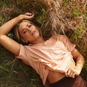 Gymshark Whitney Simmons Oversized T-Shirt Sunset Beige